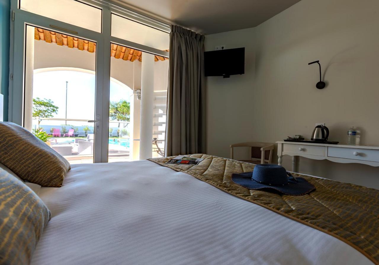 Hotel Restaurant Le Grand Large - Face A La Plage - Ile De Re Rivedoux-Plage Εξωτερικό φωτογραφία