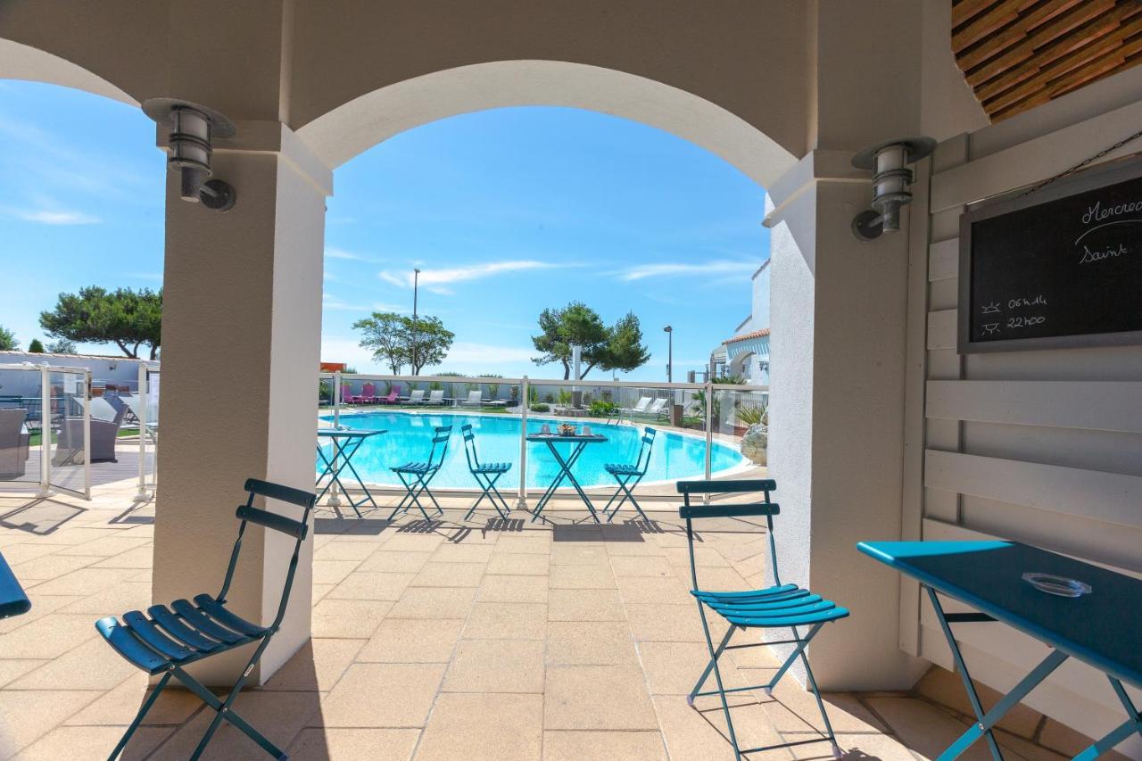 Hotel Restaurant Le Grand Large - Face A La Plage - Ile De Re Rivedoux-Plage Εξωτερικό φωτογραφία