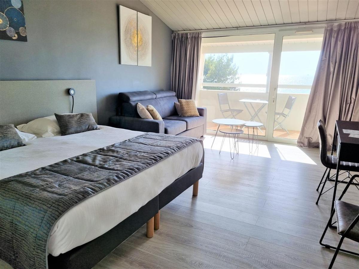 Hotel Restaurant Le Grand Large - Face A La Plage - Ile De Re Rivedoux-Plage Εξωτερικό φωτογραφία