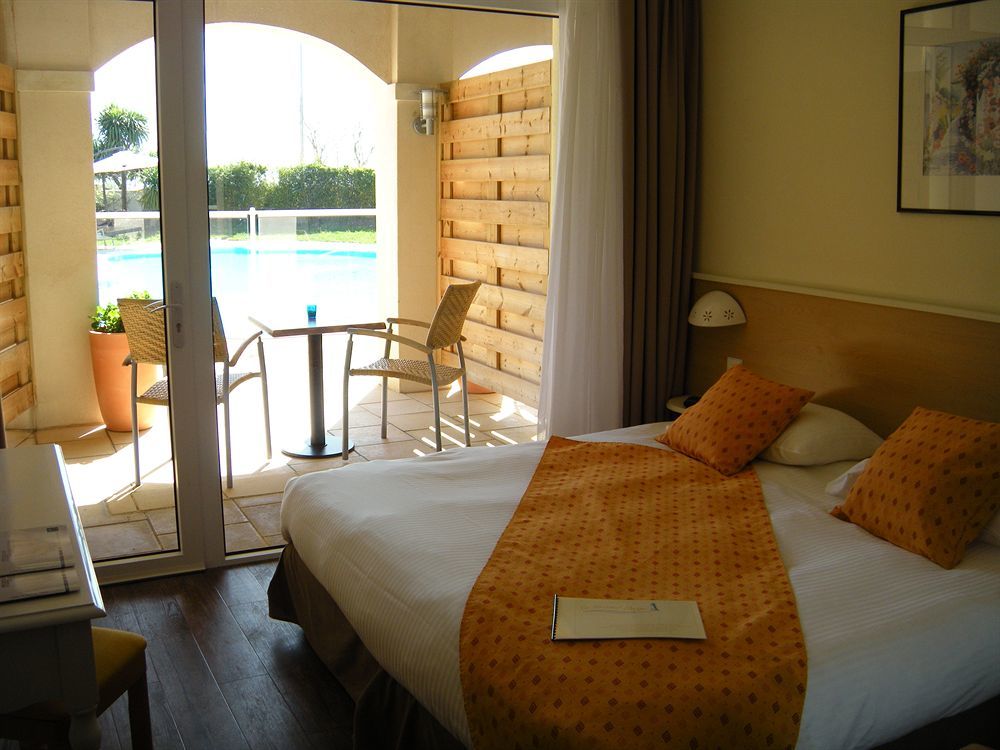 Hotel Restaurant Le Grand Large - Face A La Plage - Ile De Re Rivedoux-Plage Εξωτερικό φωτογραφία