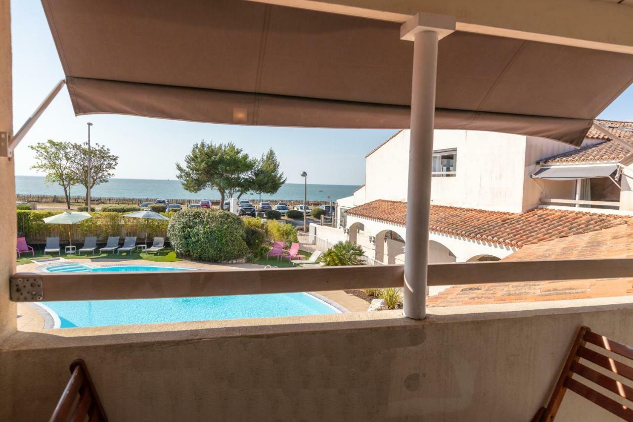 Hotel Restaurant Le Grand Large - Face A La Plage - Ile De Re Rivedoux-Plage Εξωτερικό φωτογραφία