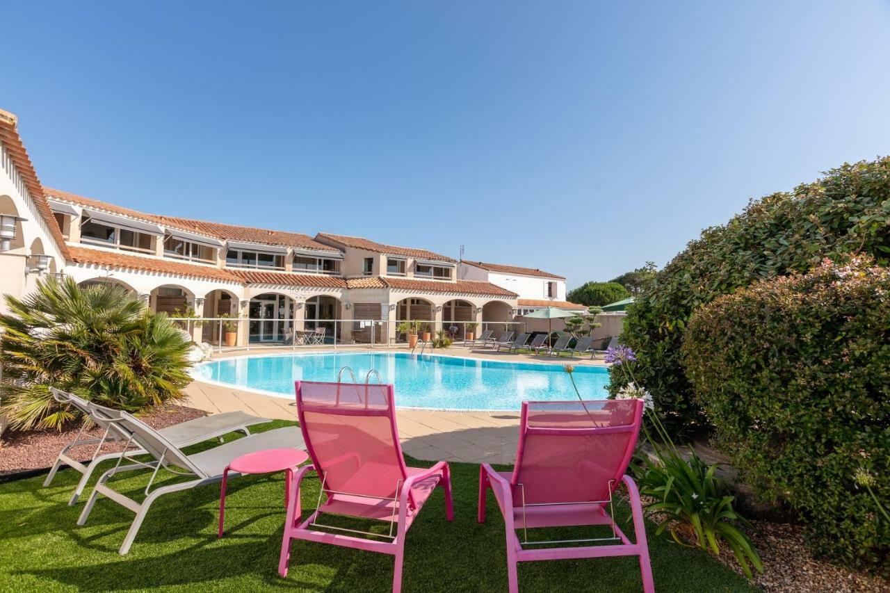 Hotel Restaurant Le Grand Large - Face A La Plage - Ile De Re Rivedoux-Plage Εξωτερικό φωτογραφία